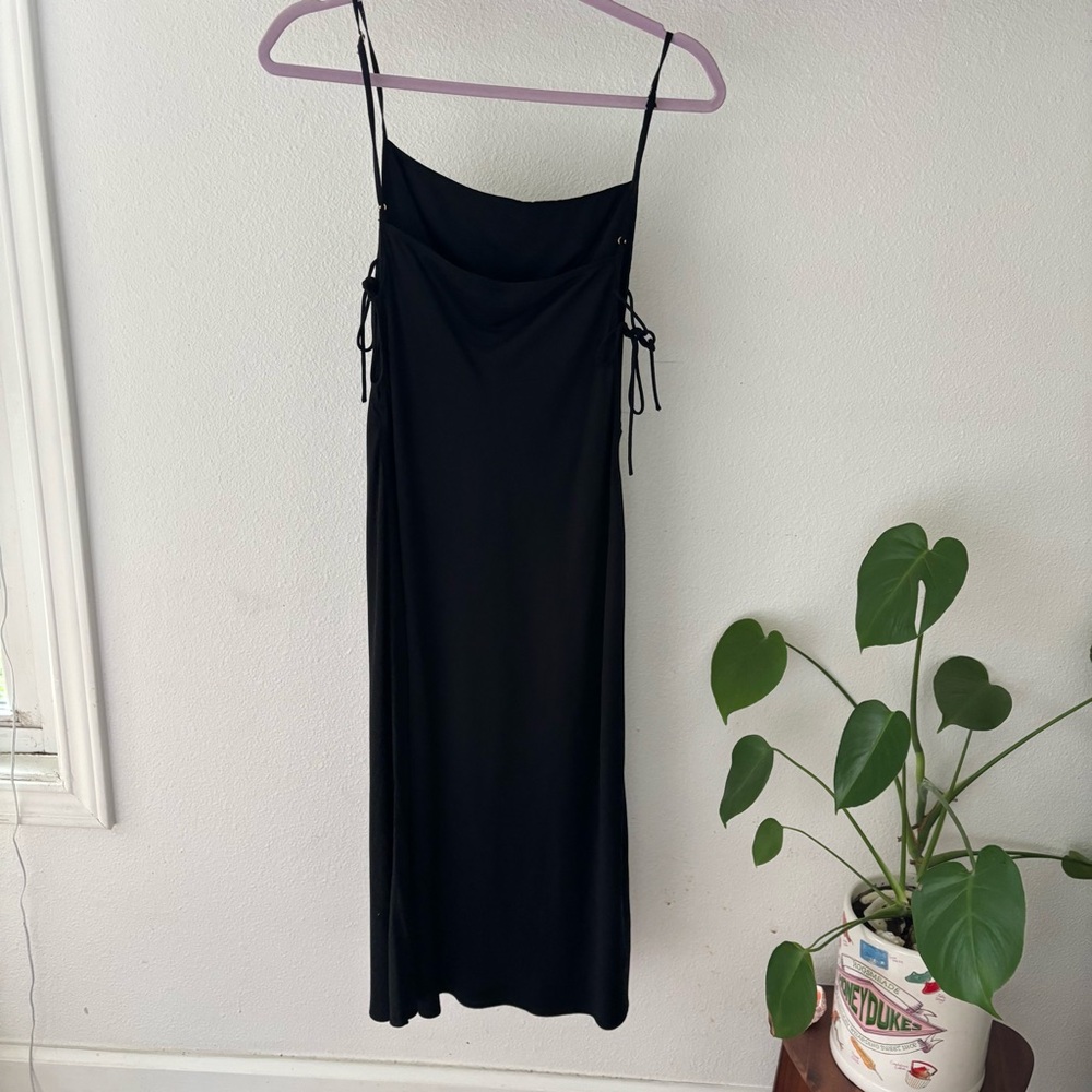 Rumored Meadow Midi Dress in Black - slinky midi with embroidered details - Picture 7 of 7